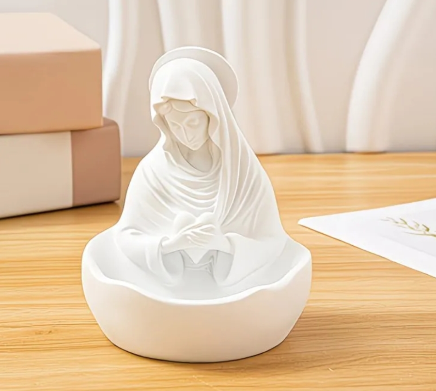 Figurine – Mary