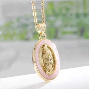 Necklace with Our Lady of Guadalupe pendant - pink